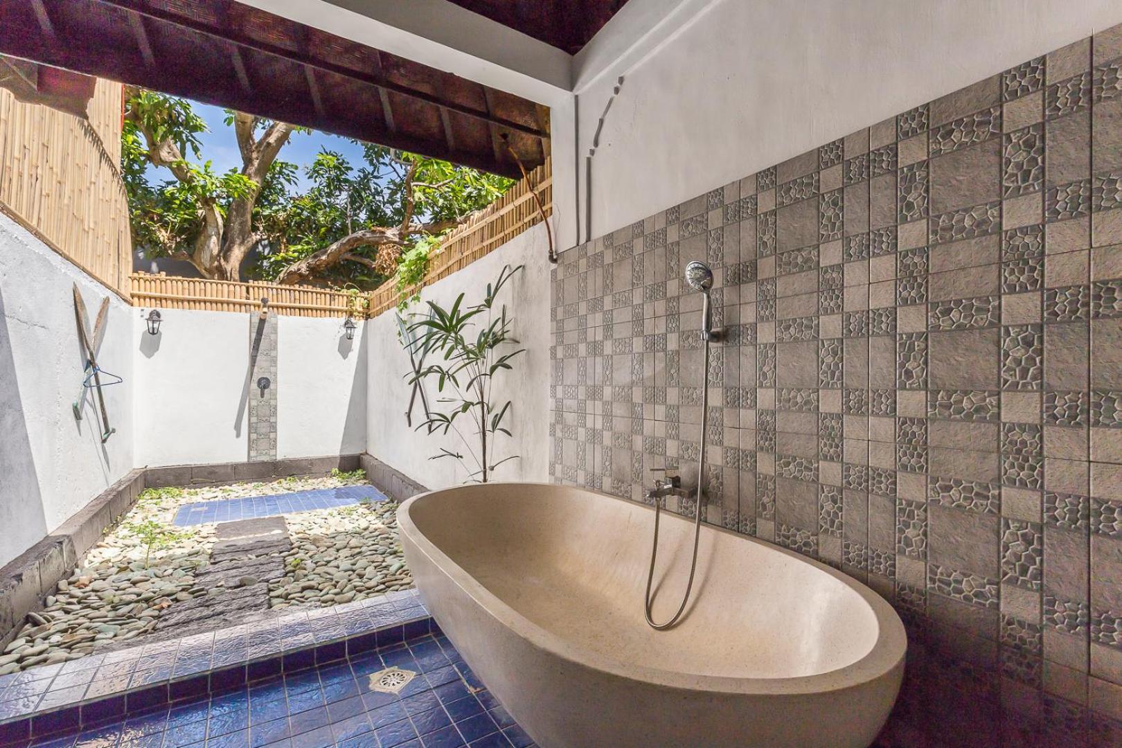 Villa Blue - 4br Authentic And Atypical In *