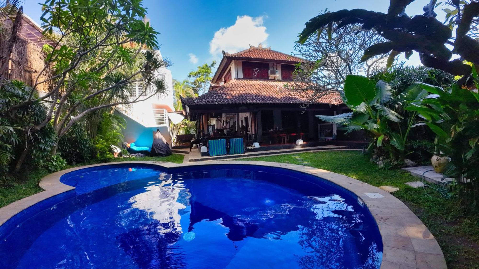 Blue - 4br Authentic And Atypical In Seminyak (Bali)