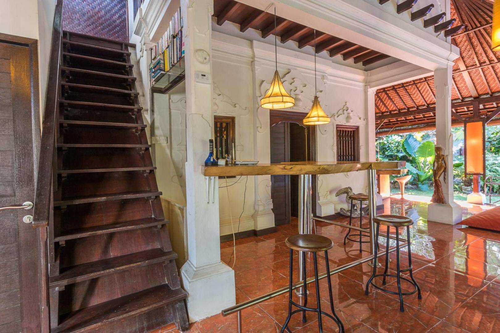 Villa Blue - 4br Authentic And Atypical In Seminyak (Bali)