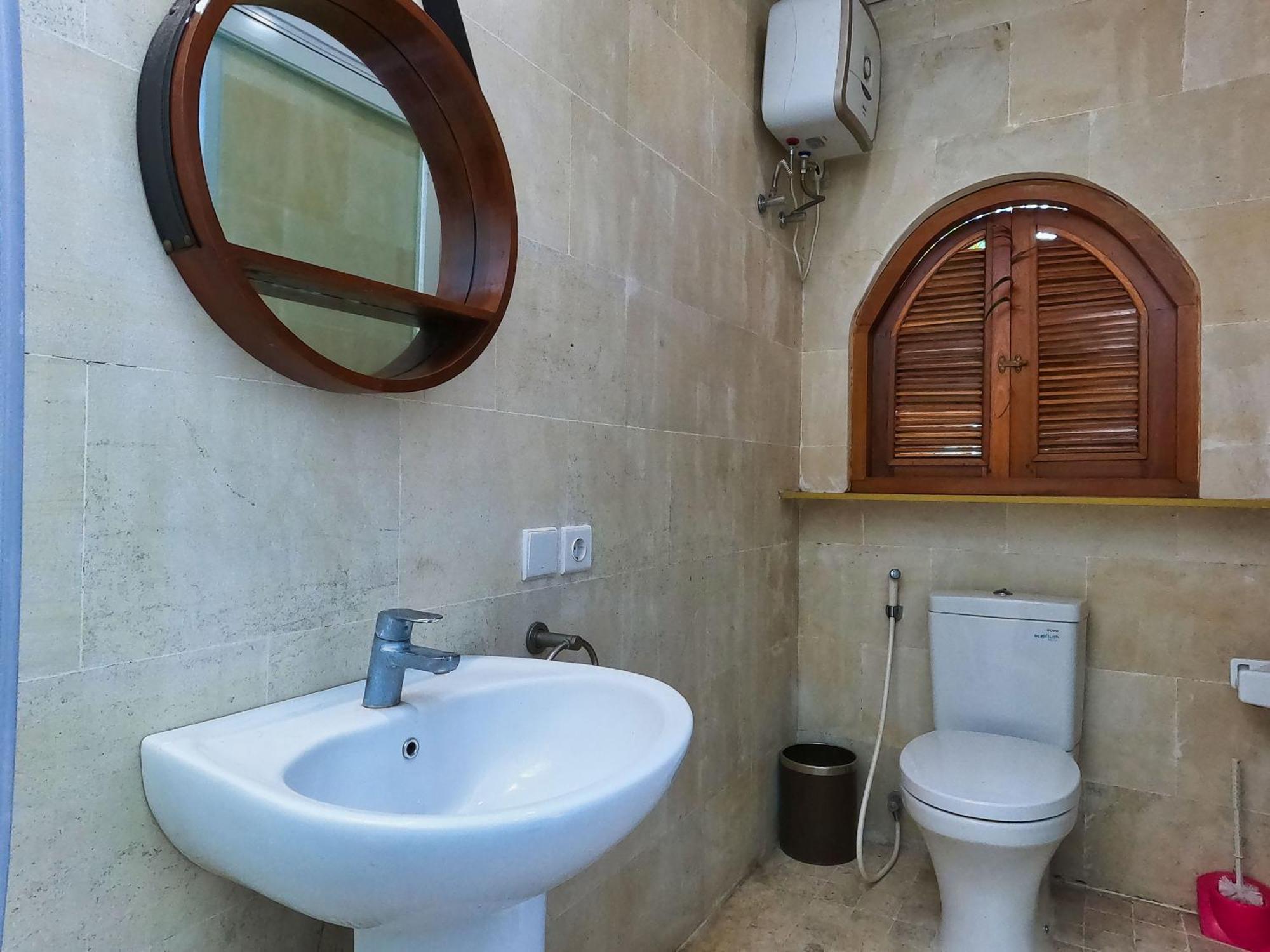 Blue - 4br Authentic And Atypical In Seminyak (Bali)
